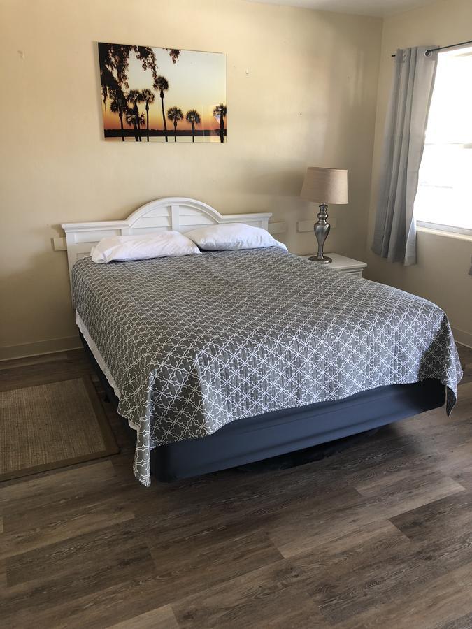 Pennwood Motor Lodge 세바스찬 외부 사진