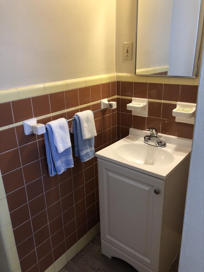 Pennwood Motor Lodge 세바스찬 외부 사진